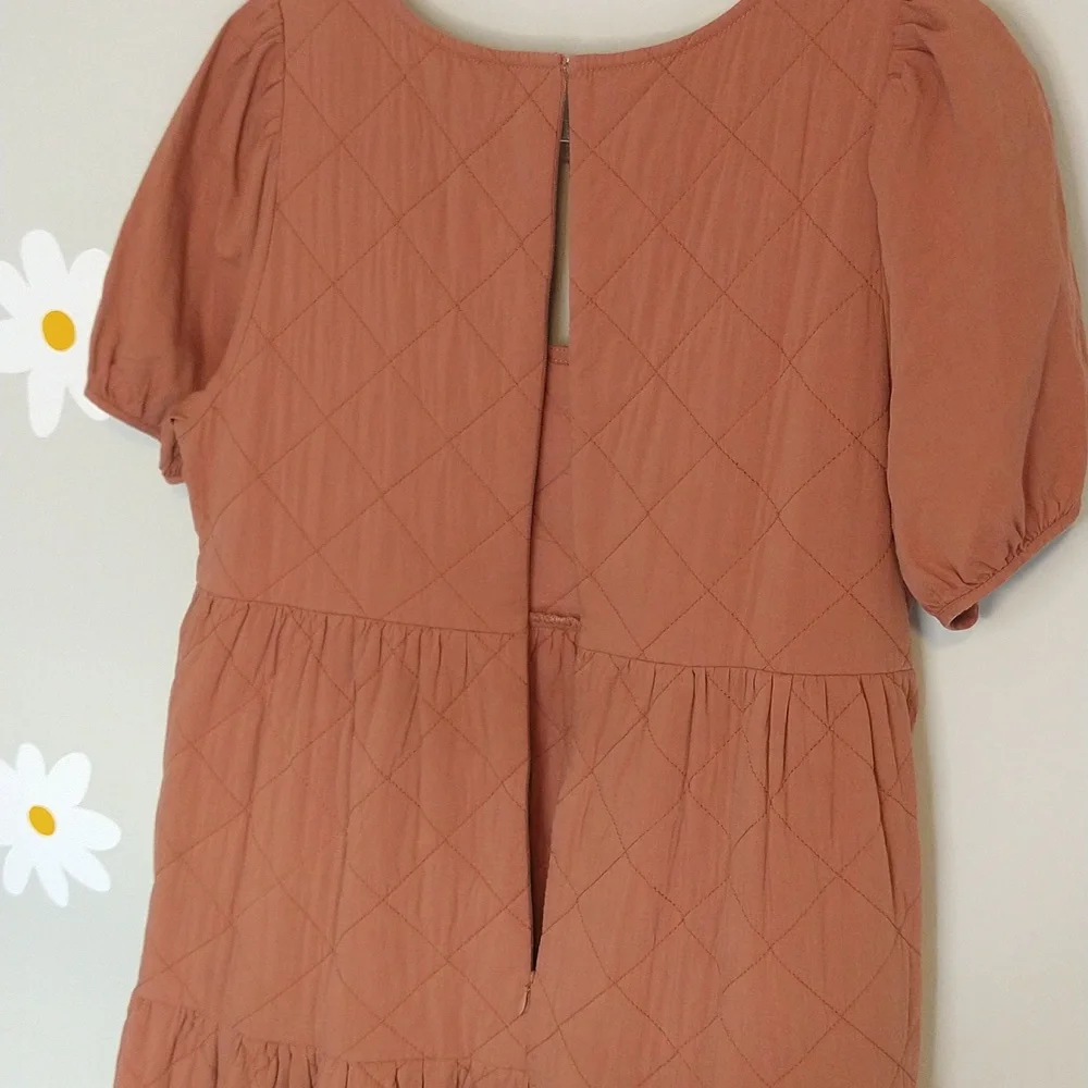 Madewell Quilted Aidy Square-Neck Puffed Sleeve Tiered Midi Dress Warm Umber - Picture 8 of 16